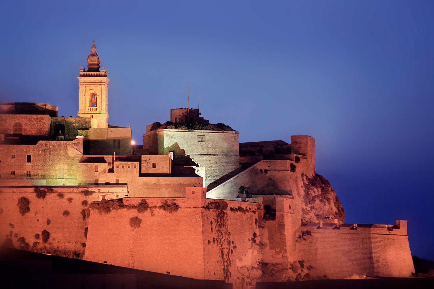 Gozo – Enjoy Malta’s sister island in style with a luxury chauffeur service